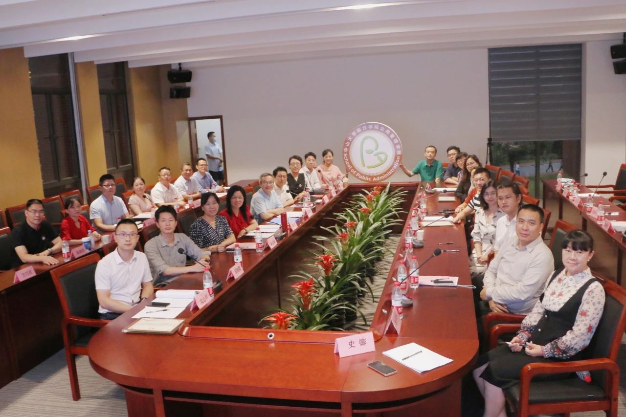 ec41fc5cc2424fc49cca988438ad75bc.jpg ec41fc5cc2424fc49cca988438ad75bc.jpg